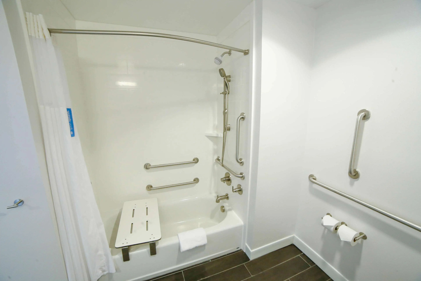 Hampton Inn & Suites Forest City