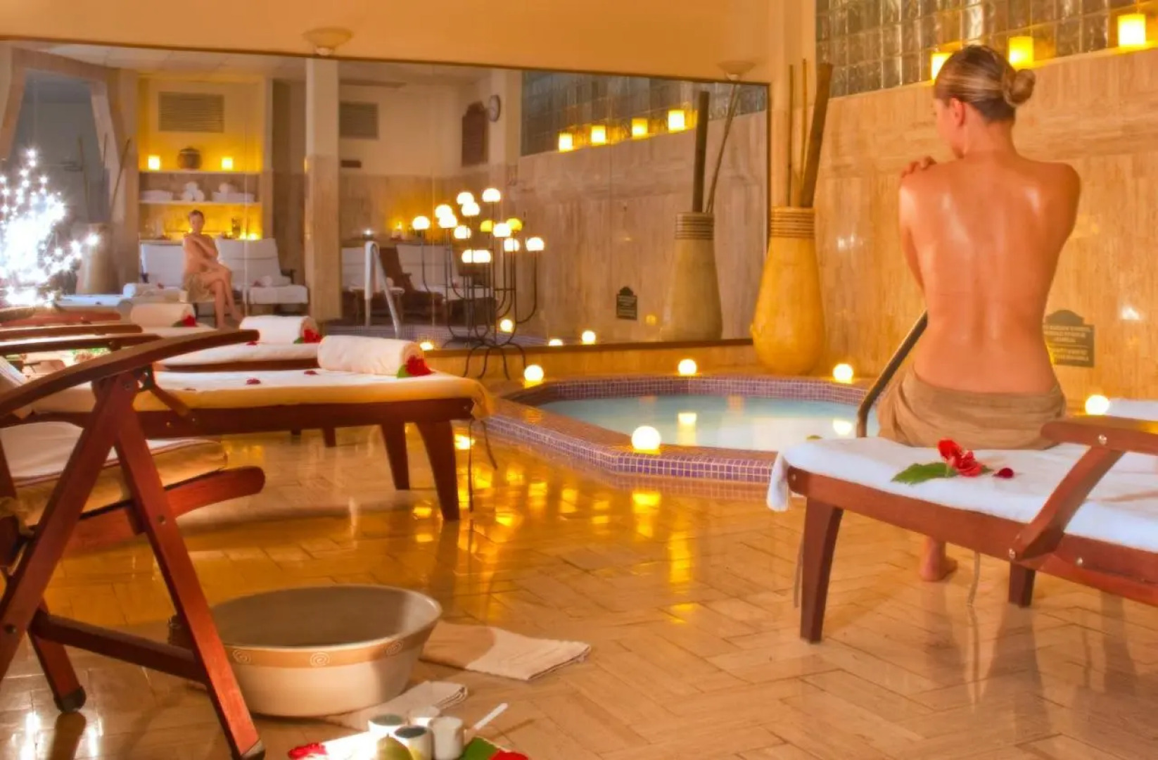 Paradise Village Beach Resort and Spa