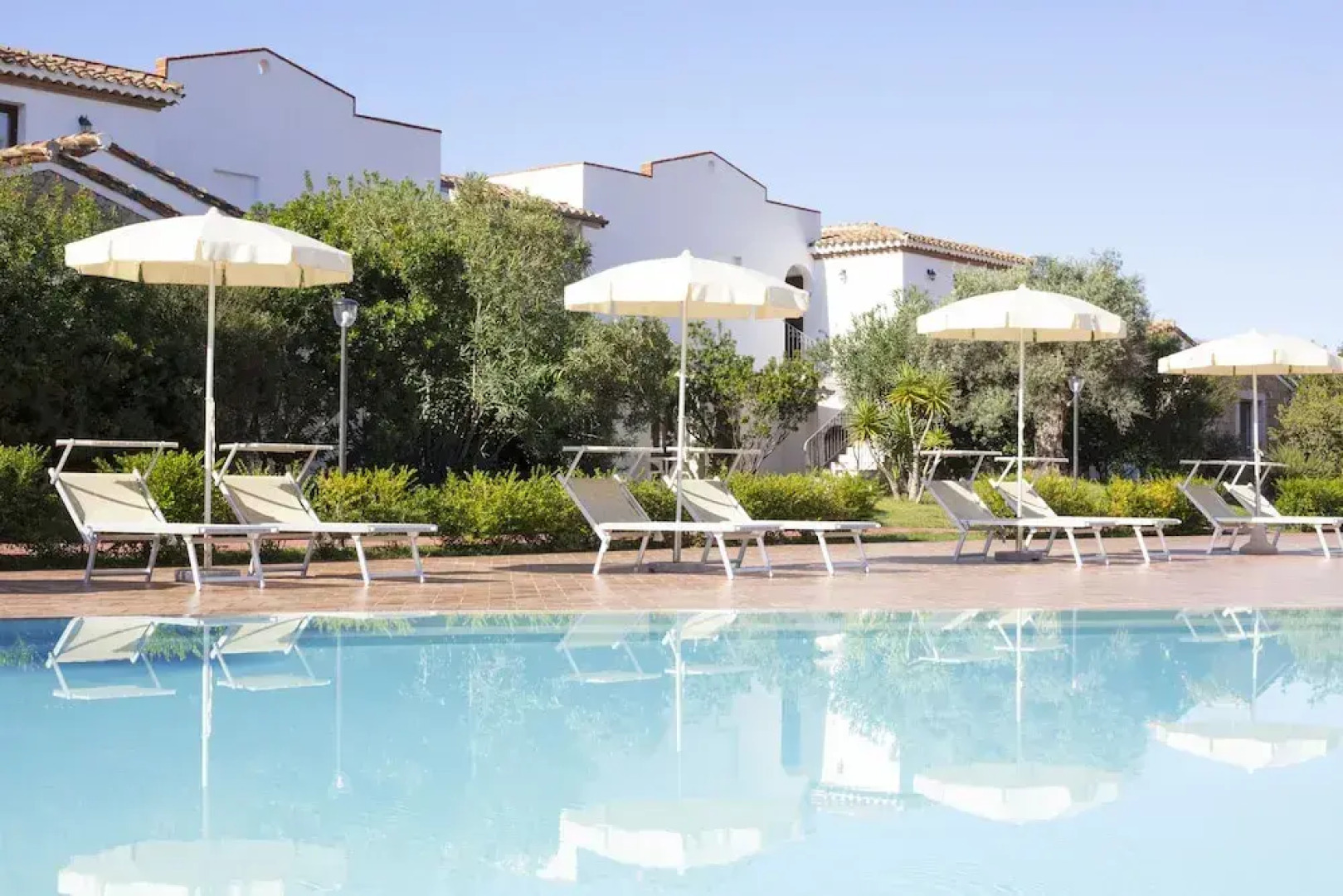 Marina Torre Navarrese Resort