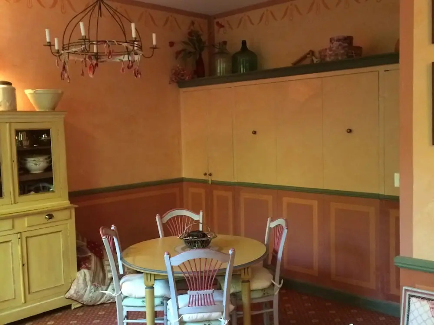 Two Studios With Pool, in Garden Park Nearby Spas and Views at the Mont Ventoux