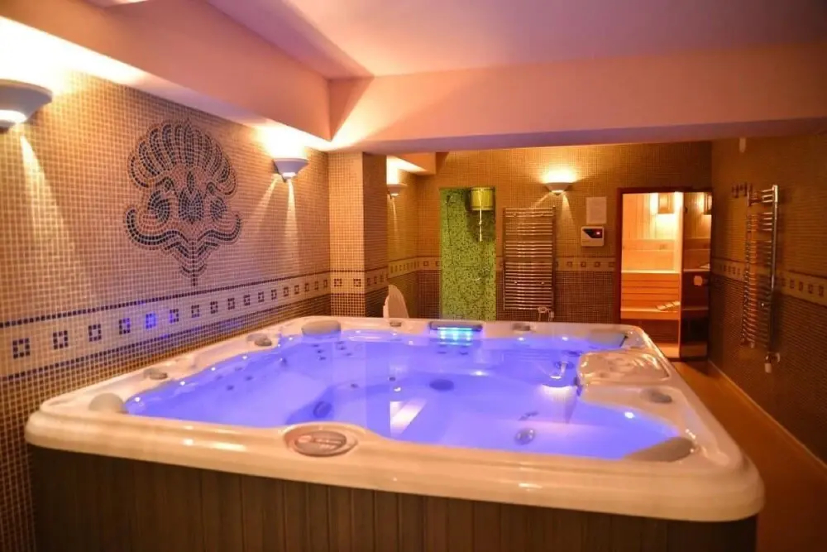Shato hotel Trendafiloff