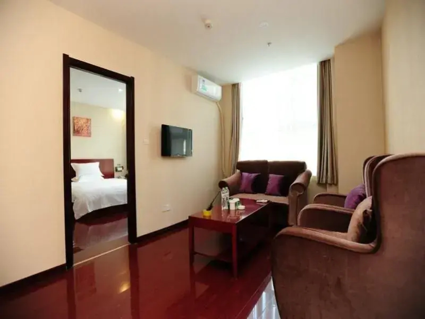 GreenTree Inn Shandong Weihai Wendeng Wenjing Building Business Hotel