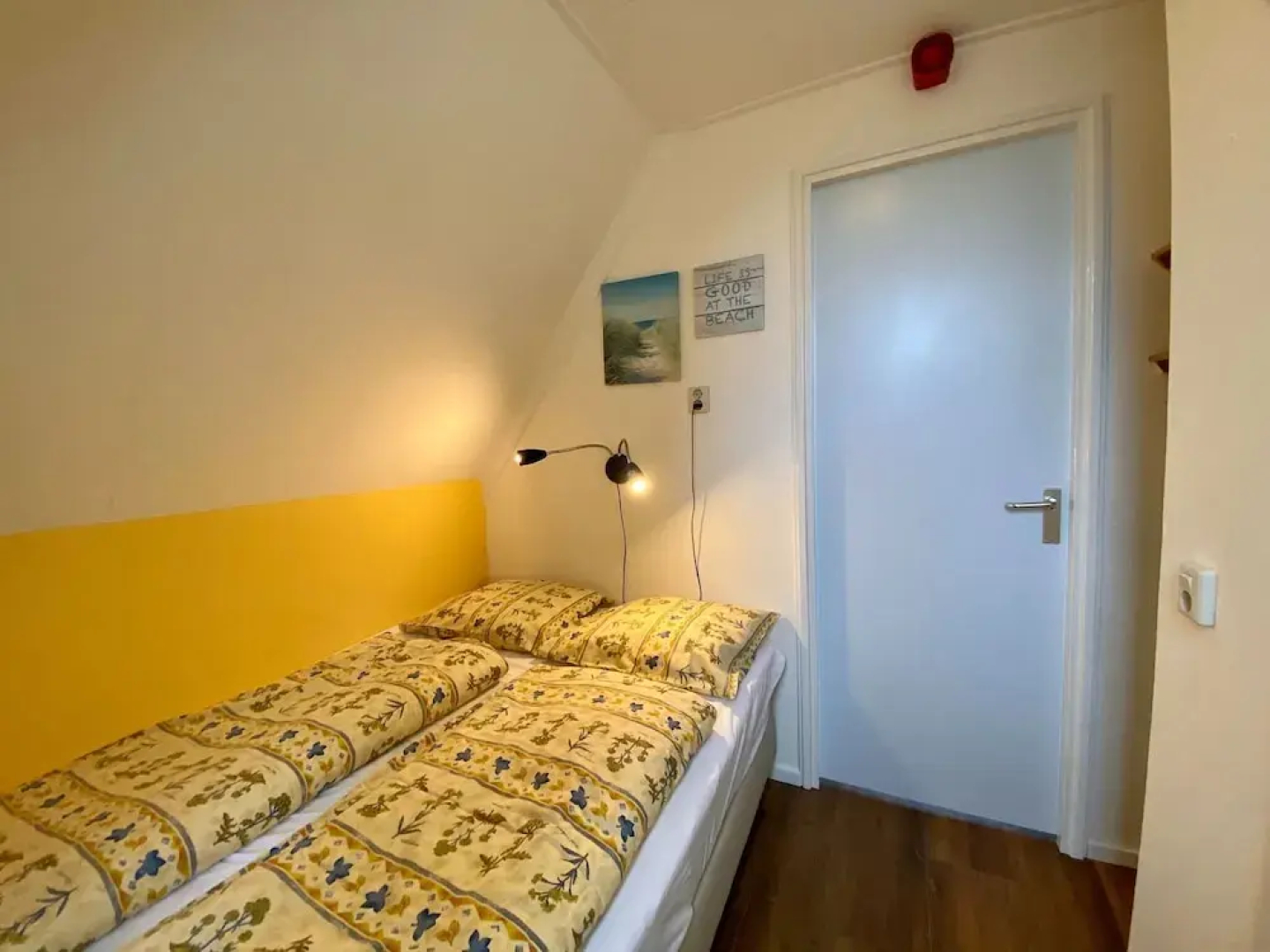 Apartment in Bergen aan Zee Near the Beach