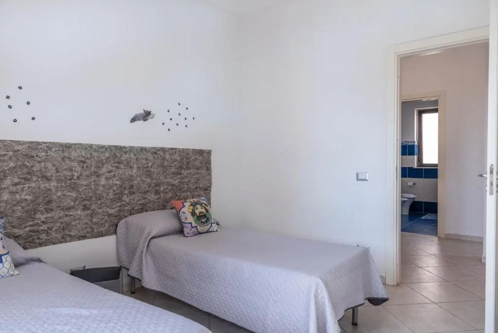 Benvenuti Al Sud 500m from beach