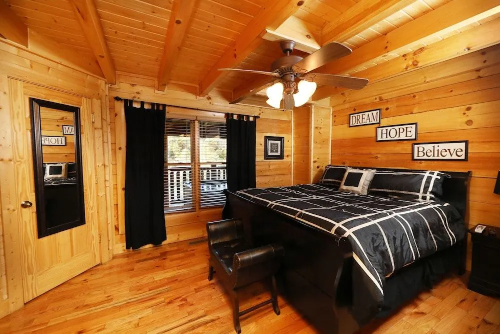 Blessed Nest - Four Bedroom Cabin