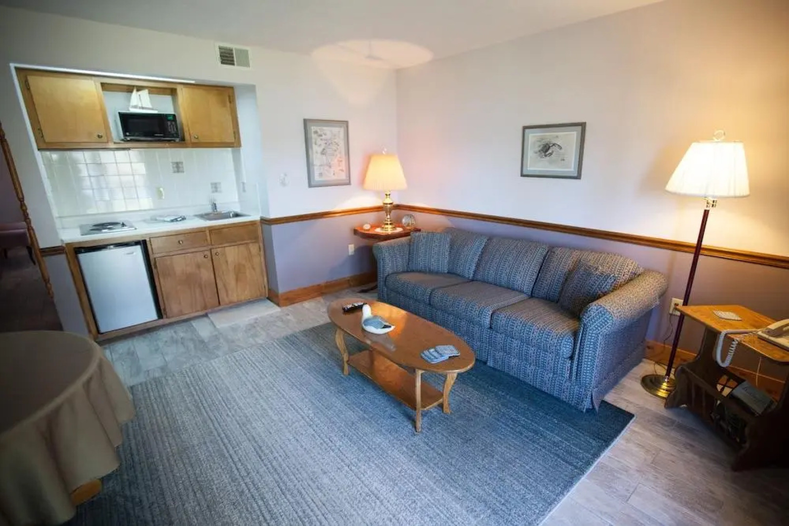 Red Bud Cove Bed & Breakfast Suites