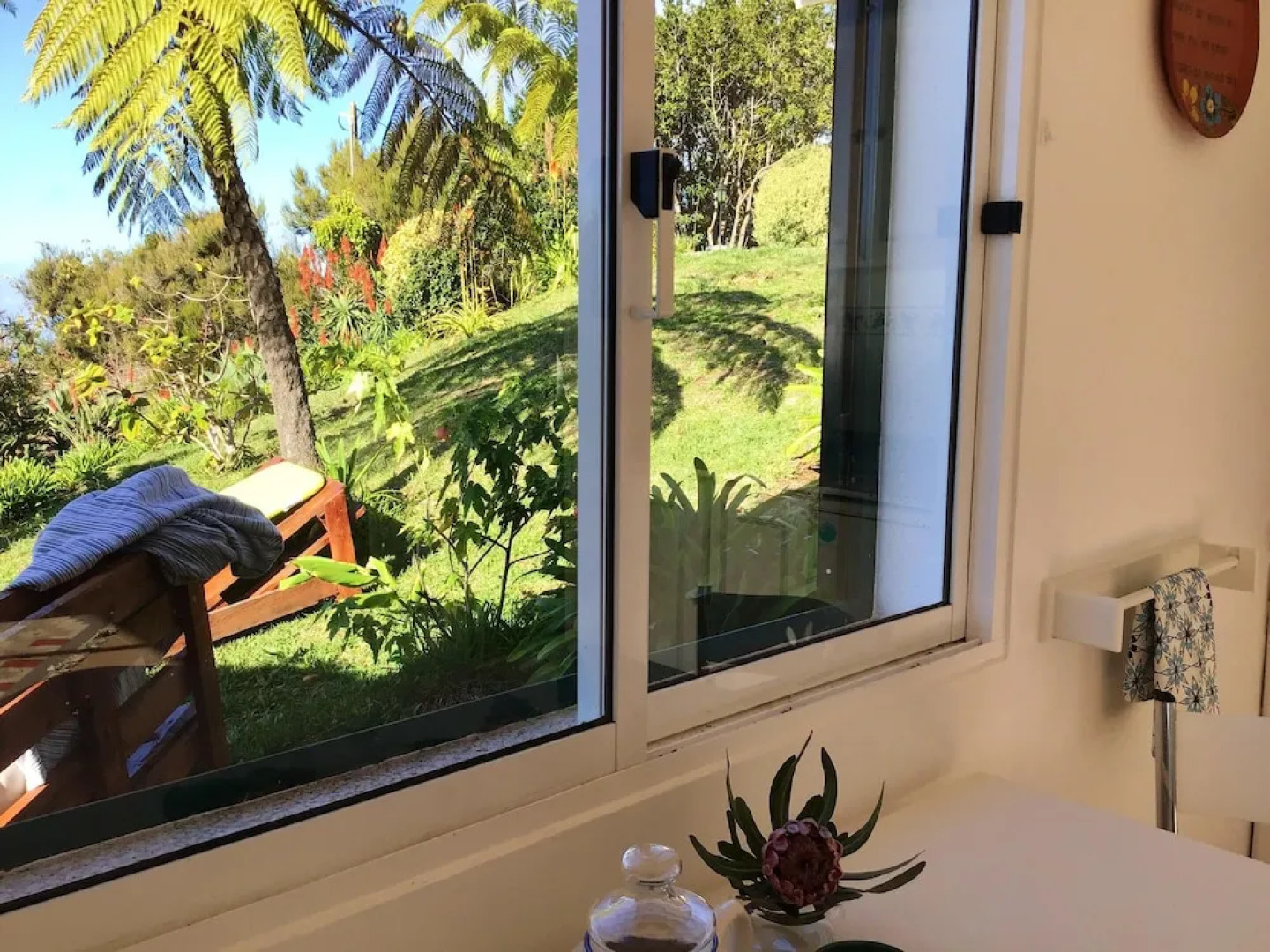 House with One Bedroom in Ponta Do Pargo, with Wonderful Sea View, Furnished Garden And Wifi - 20 Km From the Beach