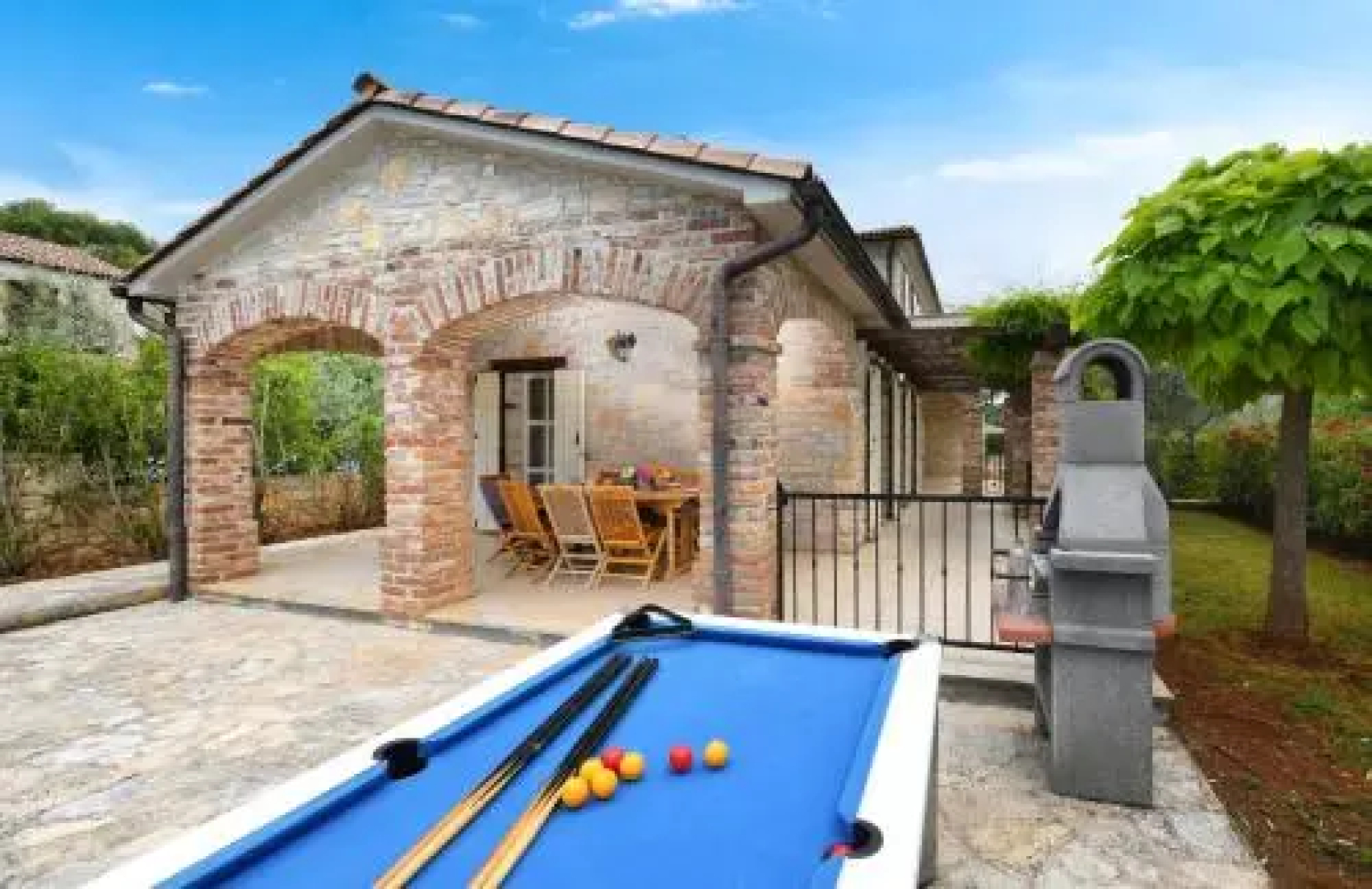 Villas Barat by Istarski Dvori