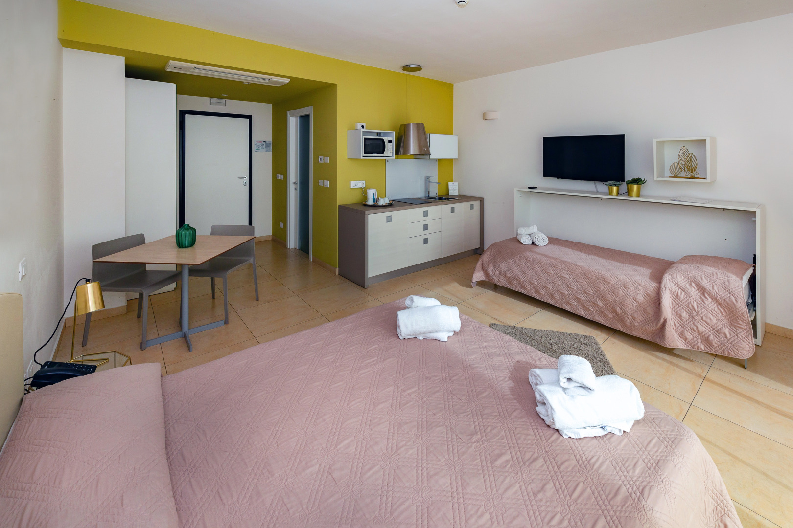 Zeus Residence Hotel