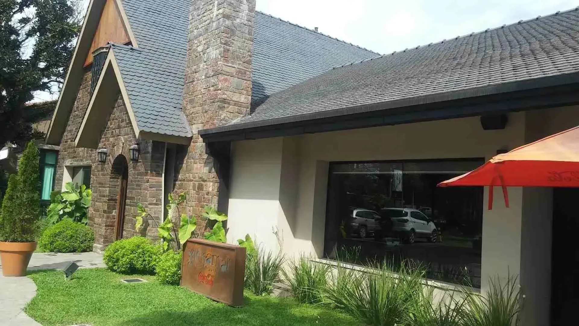 Howard Johnson by Wyndham Yerba Buena