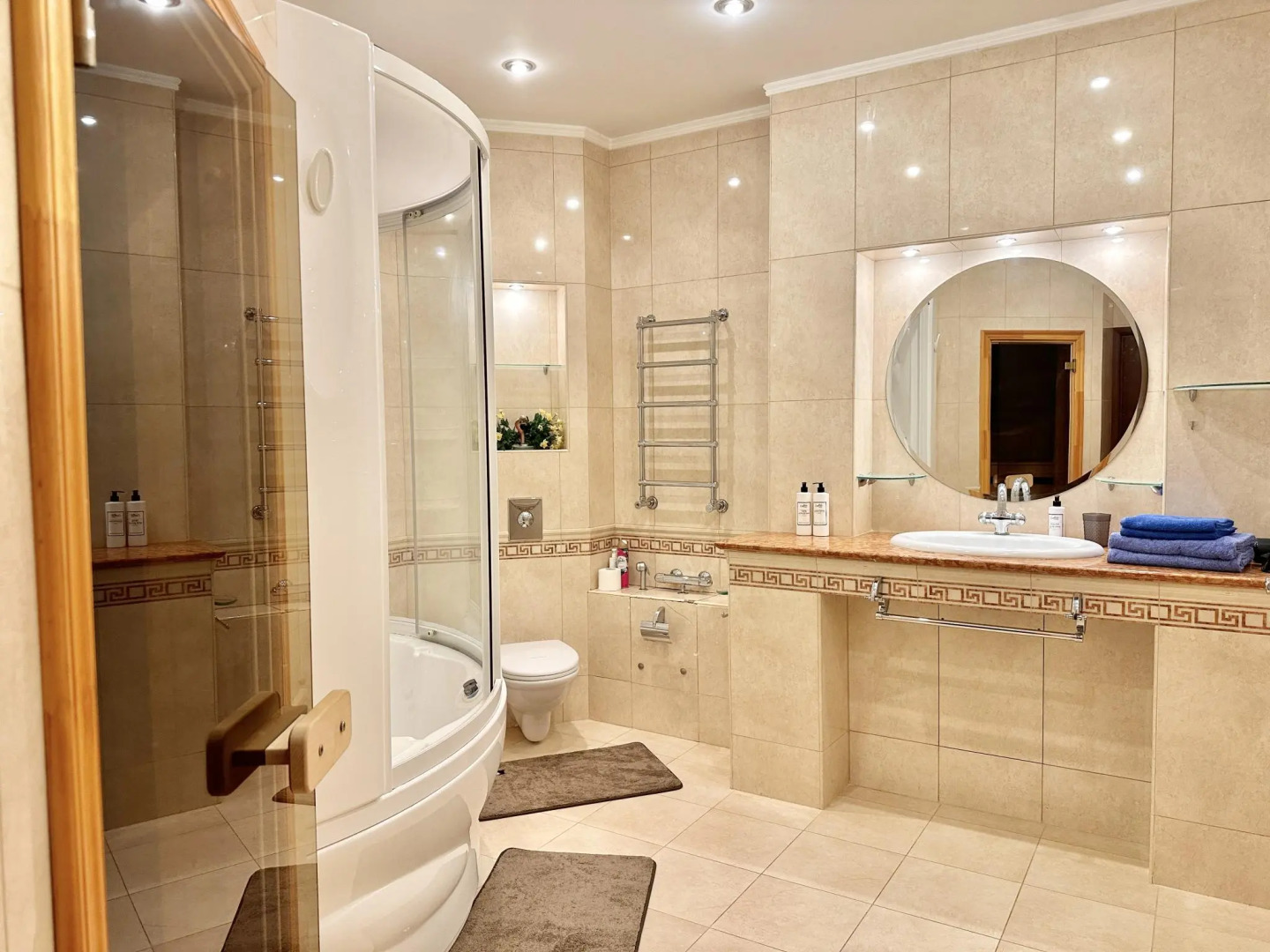 Artinvest (Артинвест) на улице Япеева