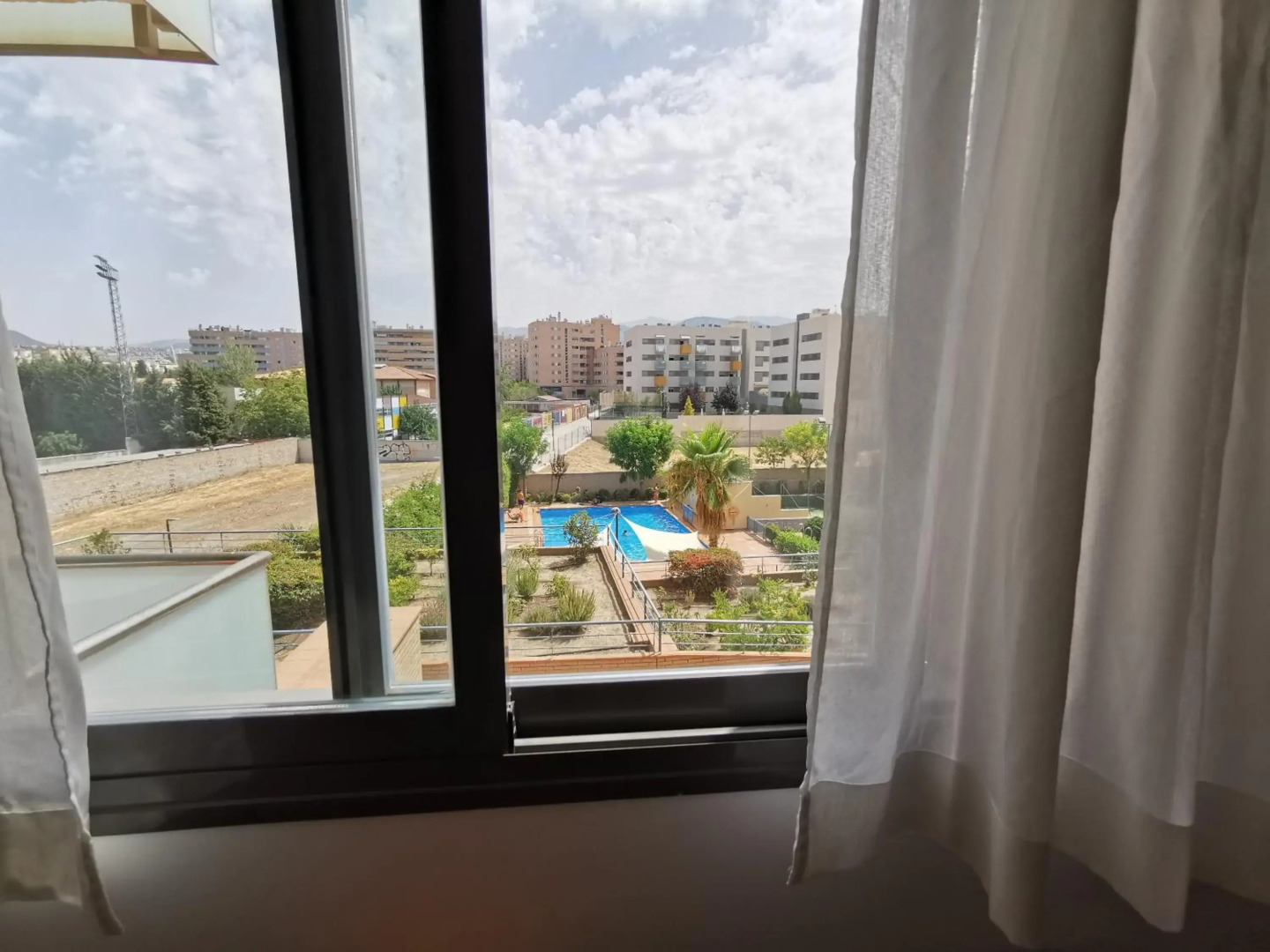 Piso centro de Granada junto al metro