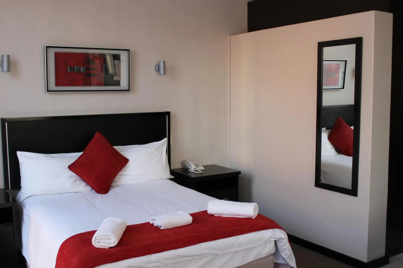 Alcazaba Lodges