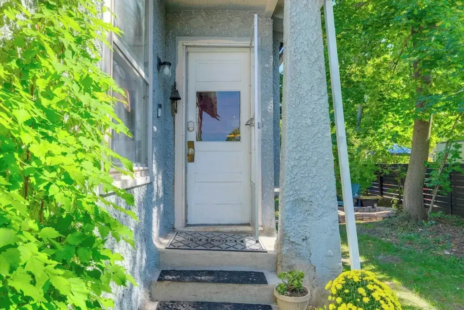 Vintage Charlevoix Home w/ Deck Near Round Lake!