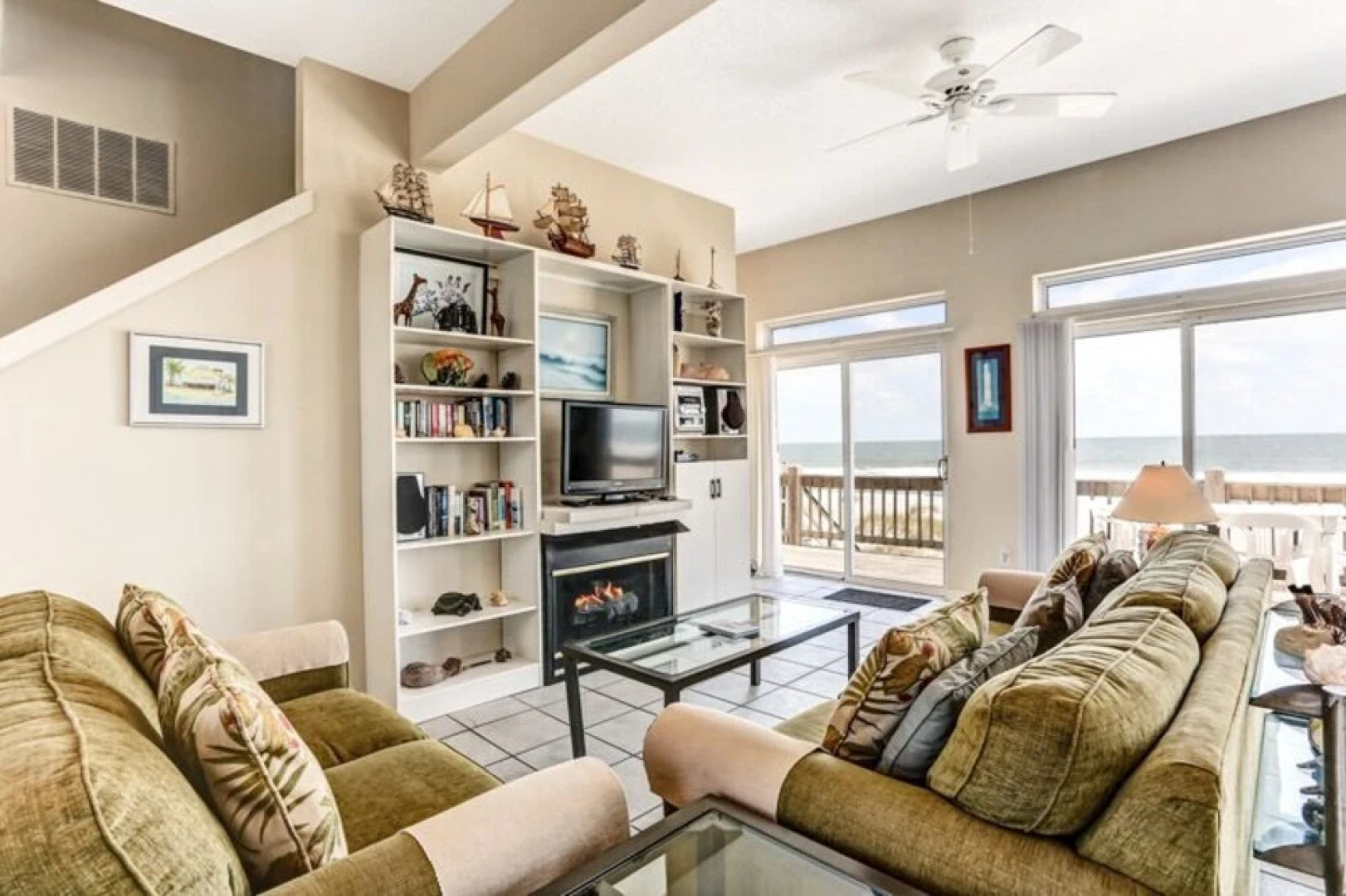 812 S. Fletcher - 3 Br Cottage