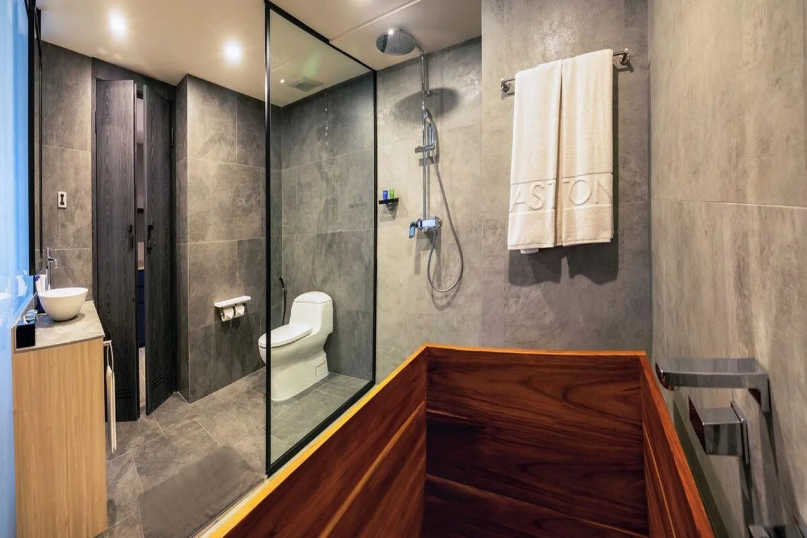 Aston Serang Hotel & Convention Center