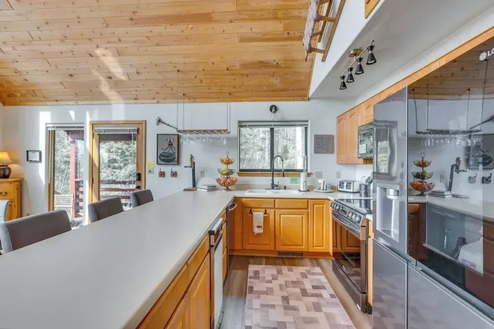 Angel Fire Retreat w/ Hot Tub ~ 5 Mi to Skiing