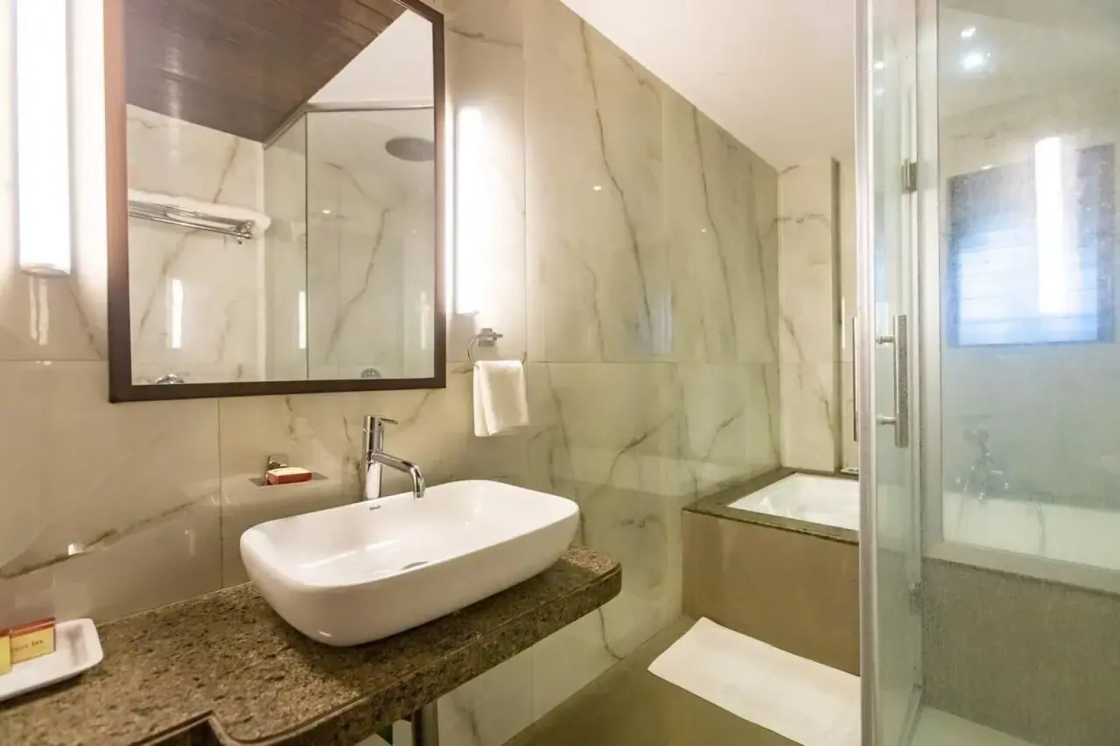 Freesia By Express Inn