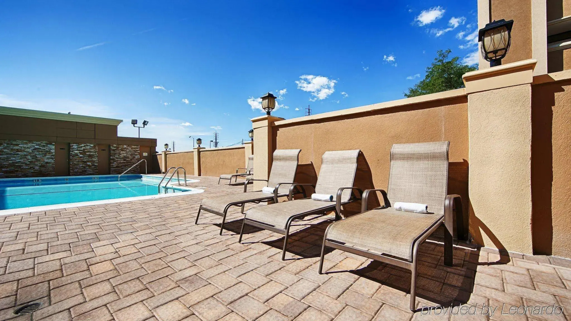 Best Western Mill River Manor