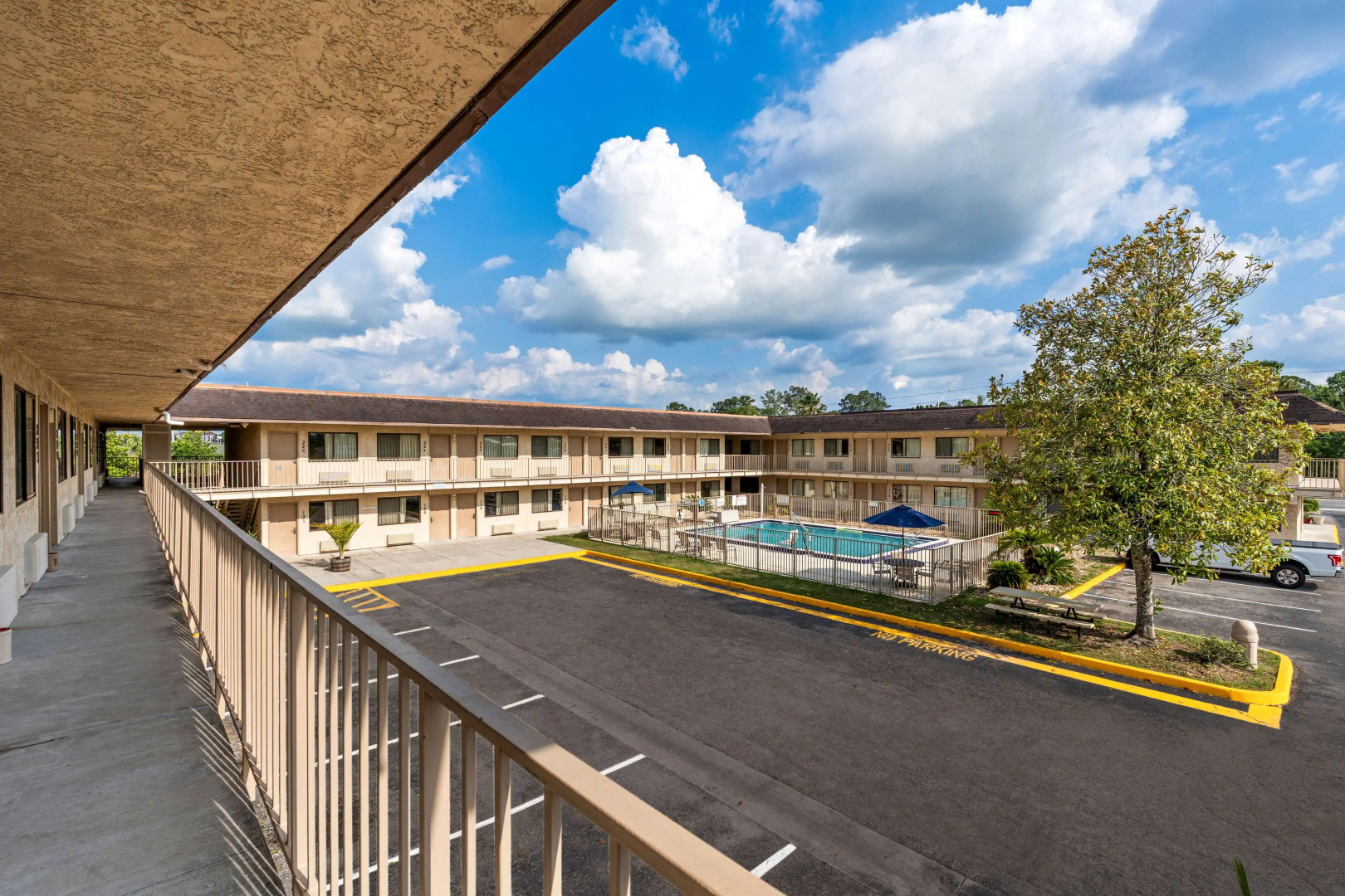 Americas Best Value Inn Lake City