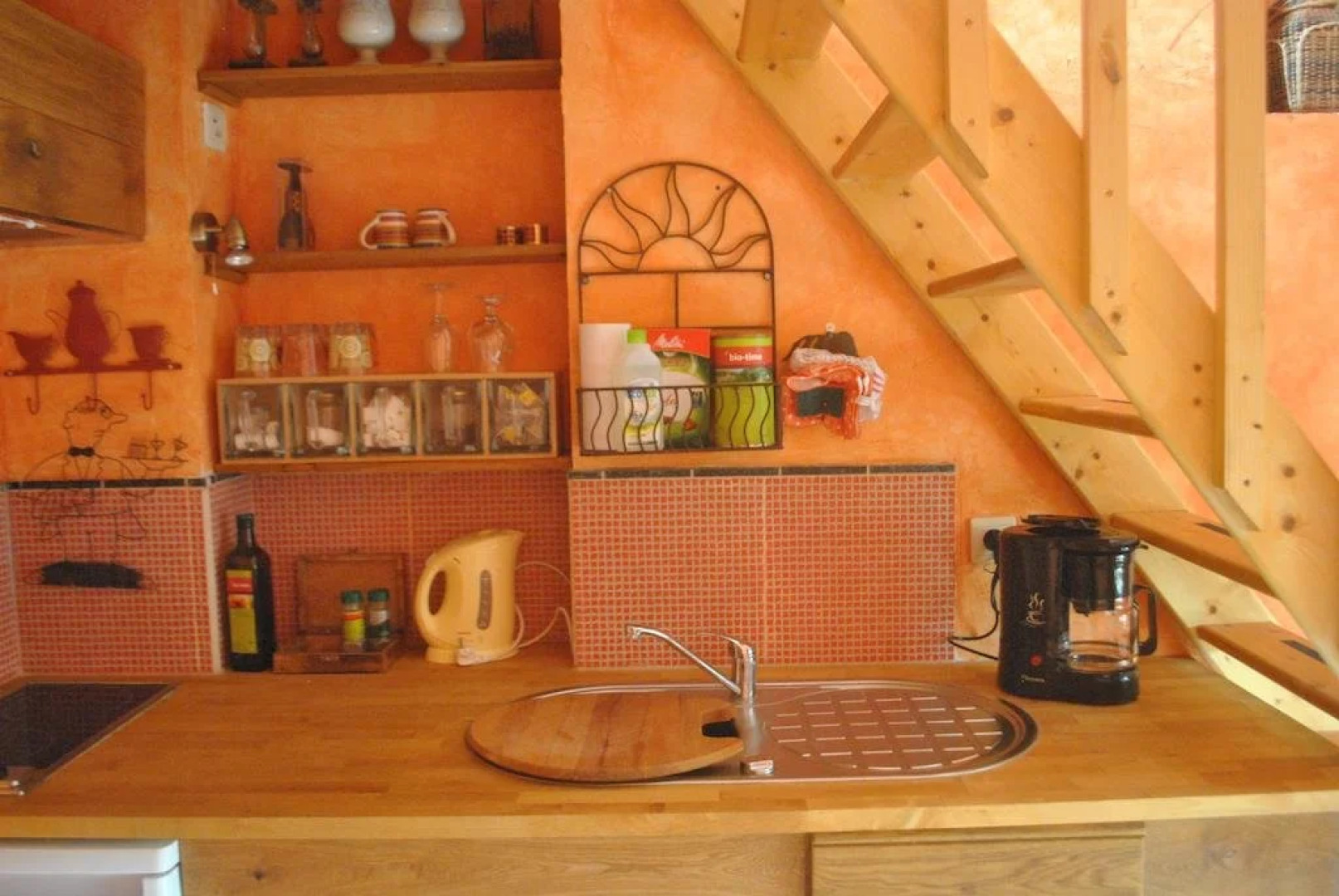 Celinies Guest House