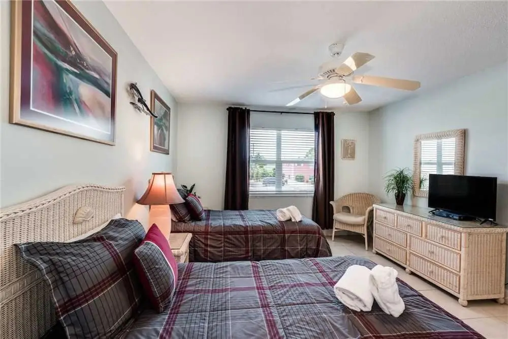 Waves 19 - Two Bedroom Condo