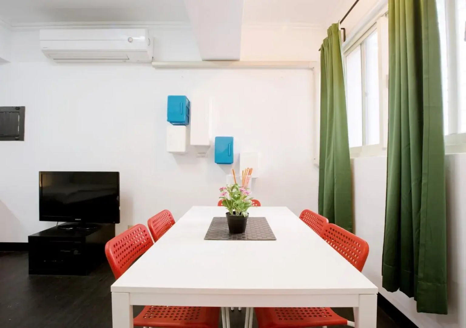 Taipei oversleep nest