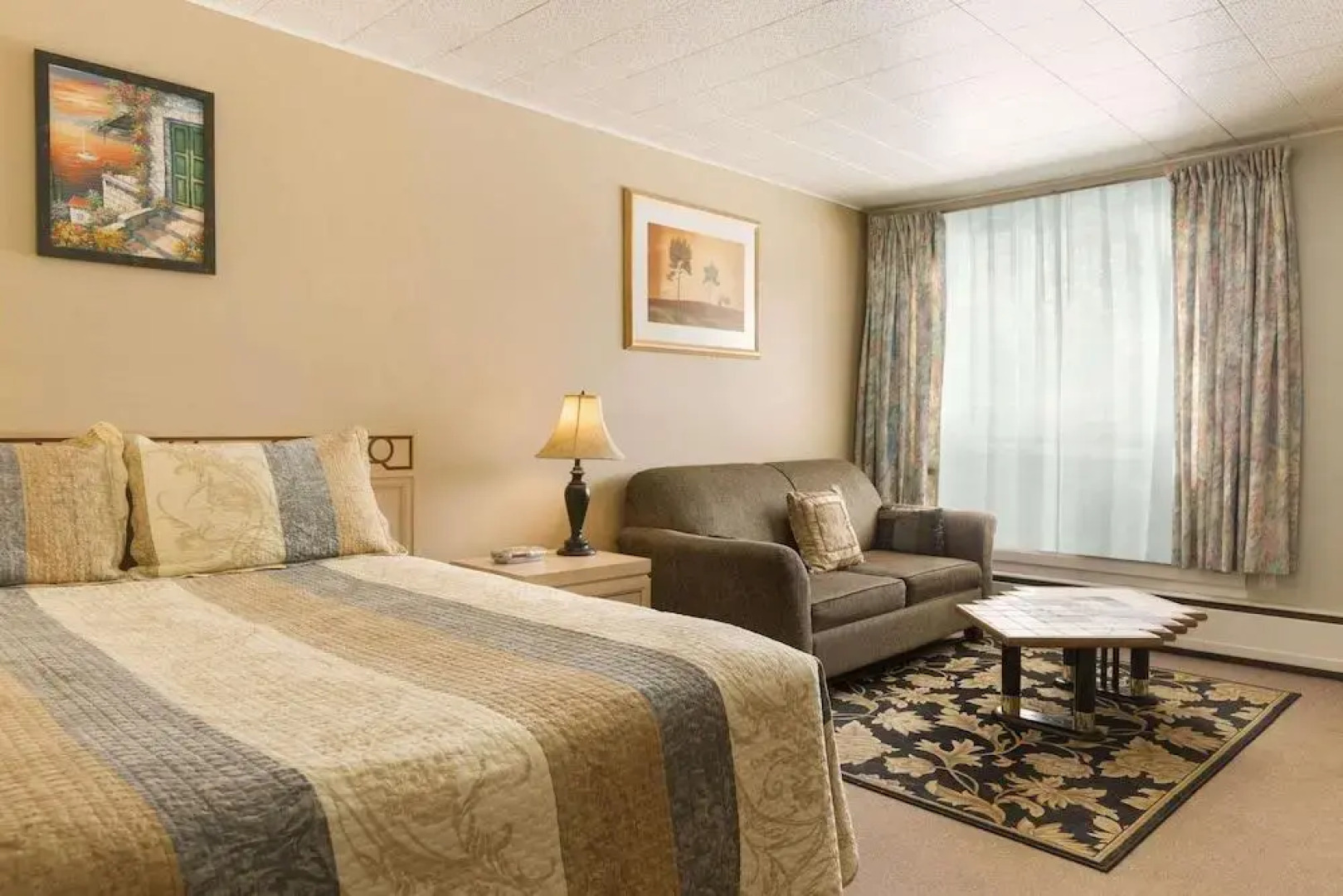 Thriftlodge Cochrane South