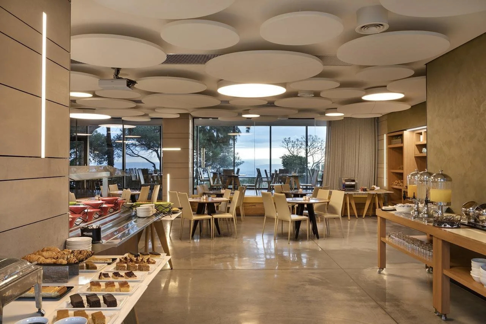 Bay View Haifa Hotel