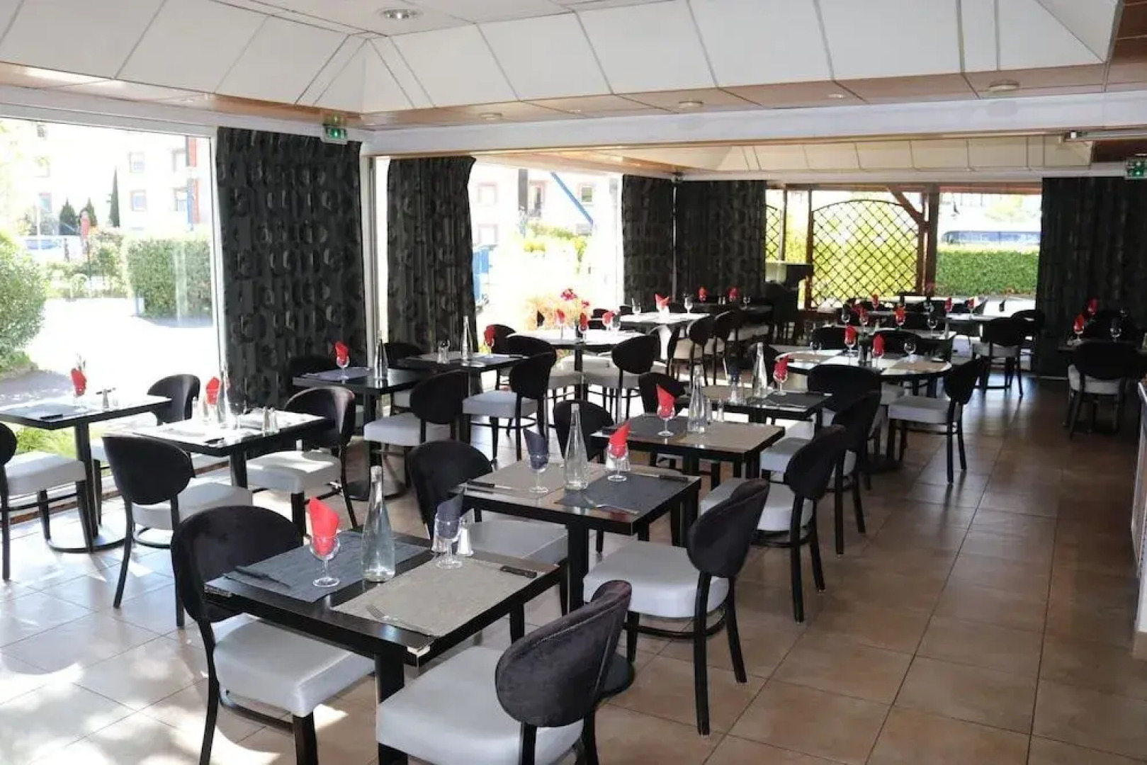 Hôtel Restaurant Clément Ader