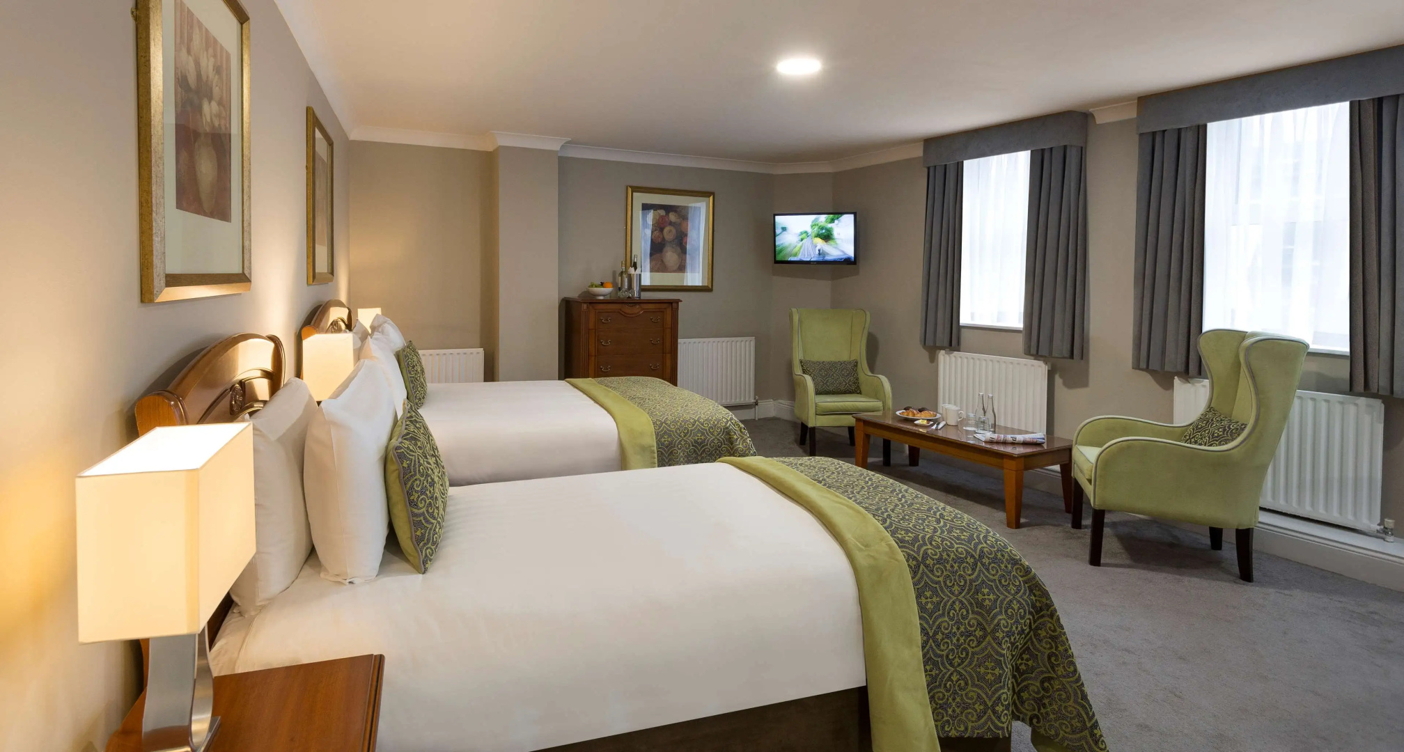 The Royal Hotel and Merrill Leisure Club