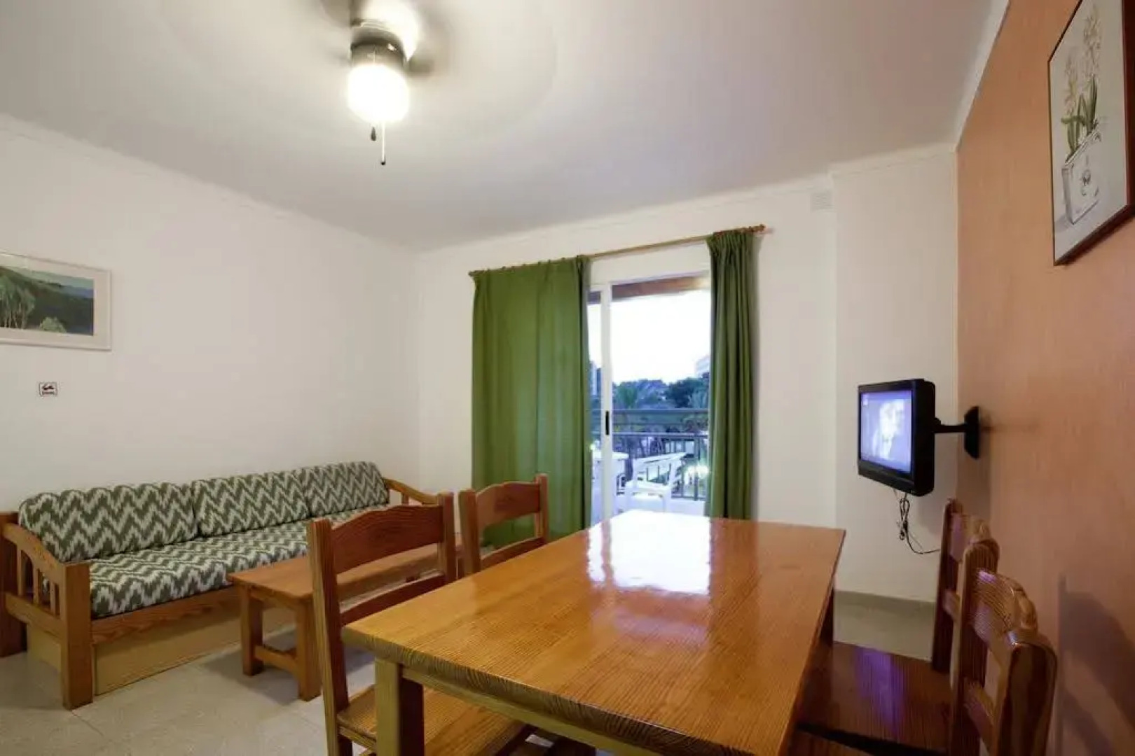 Playa Es Cana Apartments