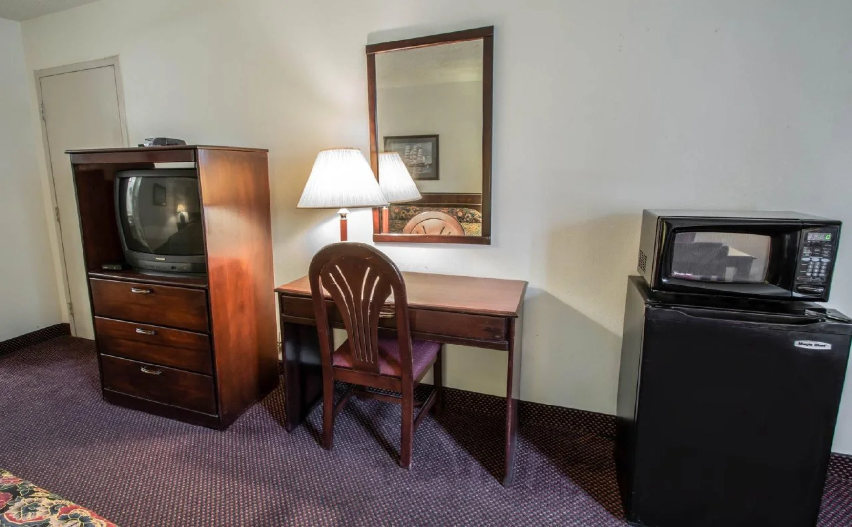 Rodeway Inn & Conference Center