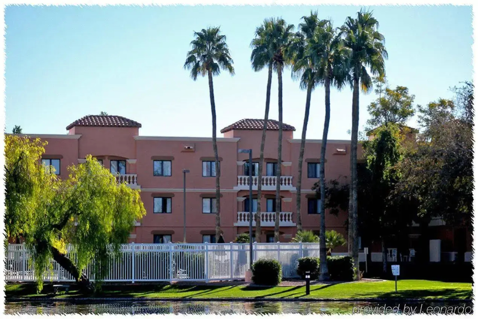 Windmill Suites Surprise - Phoenix, an Ascend Collection Hotel