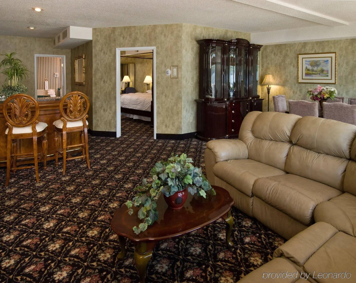 The Georgian Lakeside Resort