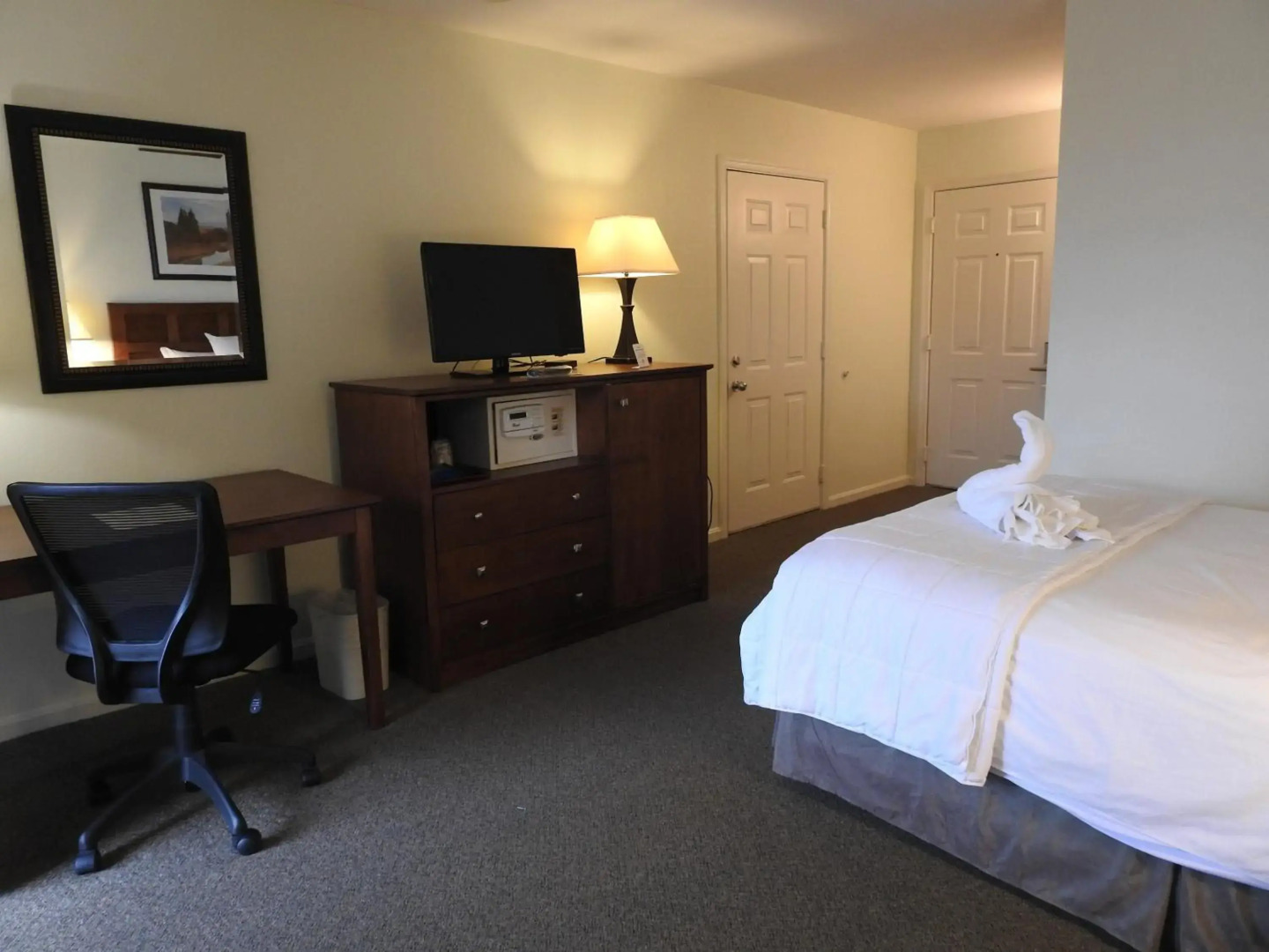 Inn at Cemetery Hill