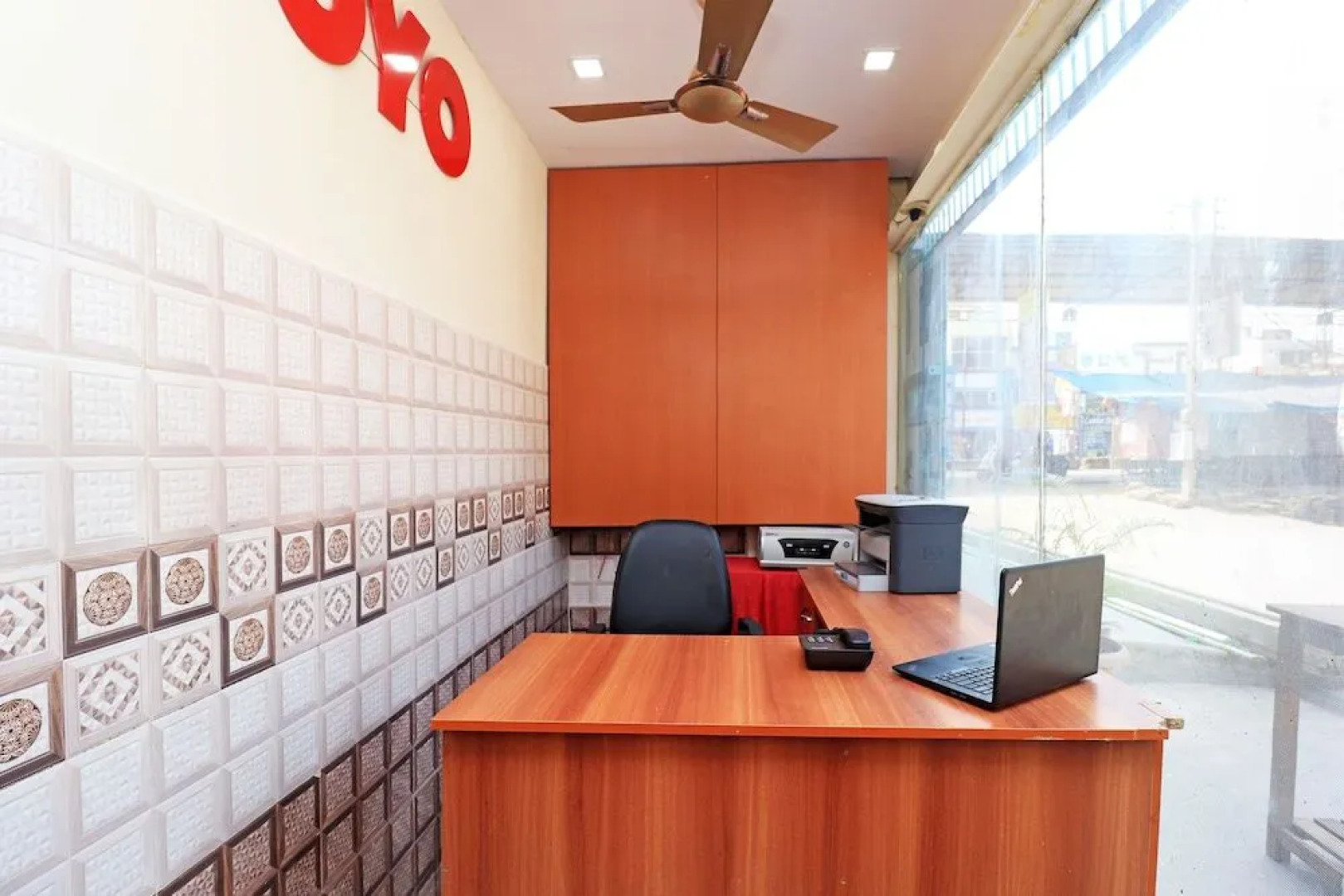 OYO 29430 Hotel Kunal