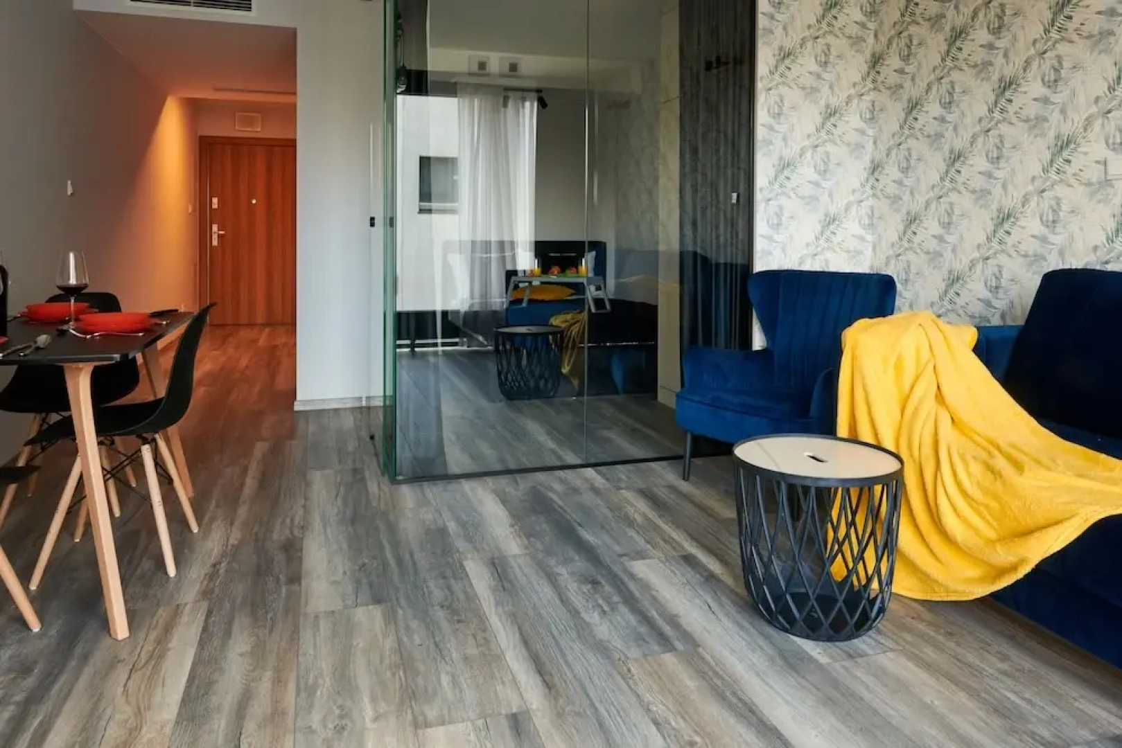 Easy Rent Apartments - CRYSTAL