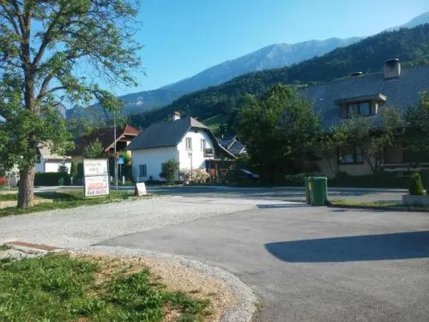 Hostel Jakelj