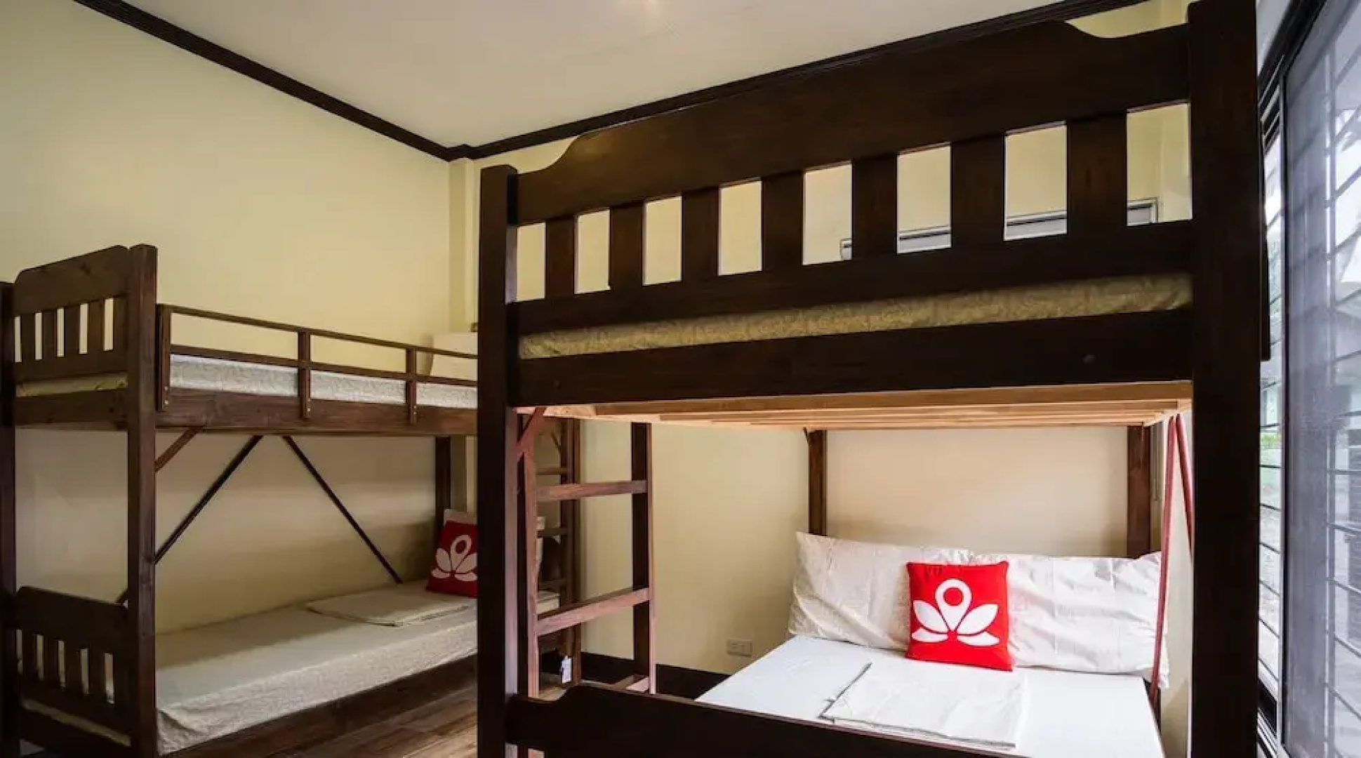 Ver Amare Place Baler By Zen Rooms