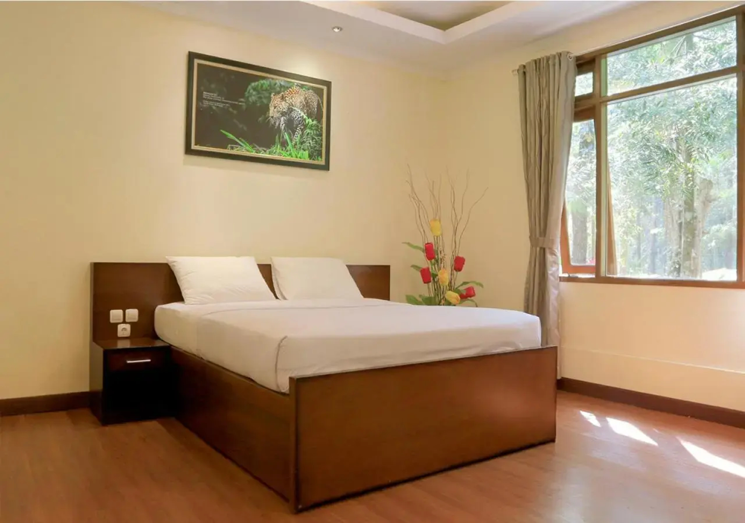Taman Safari Lodge
