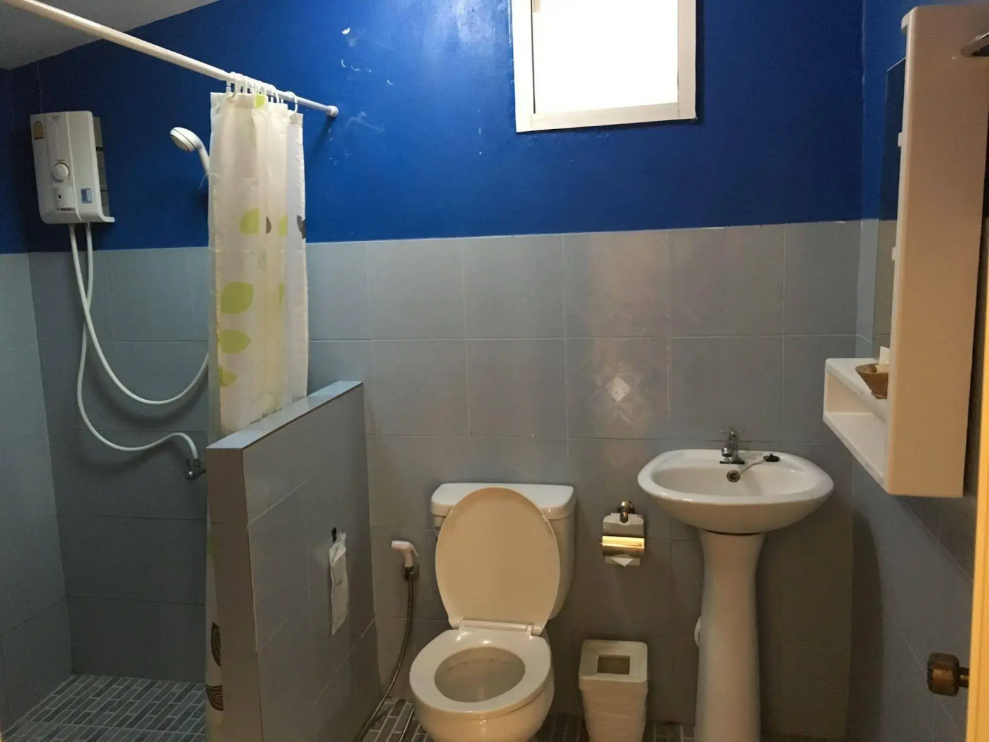 Baandin Resort and Restaurant