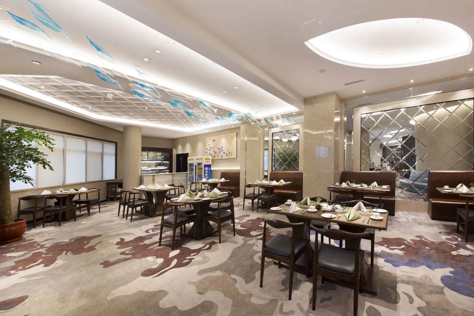 Yiwu Zhonglian Kaixin Hotel
