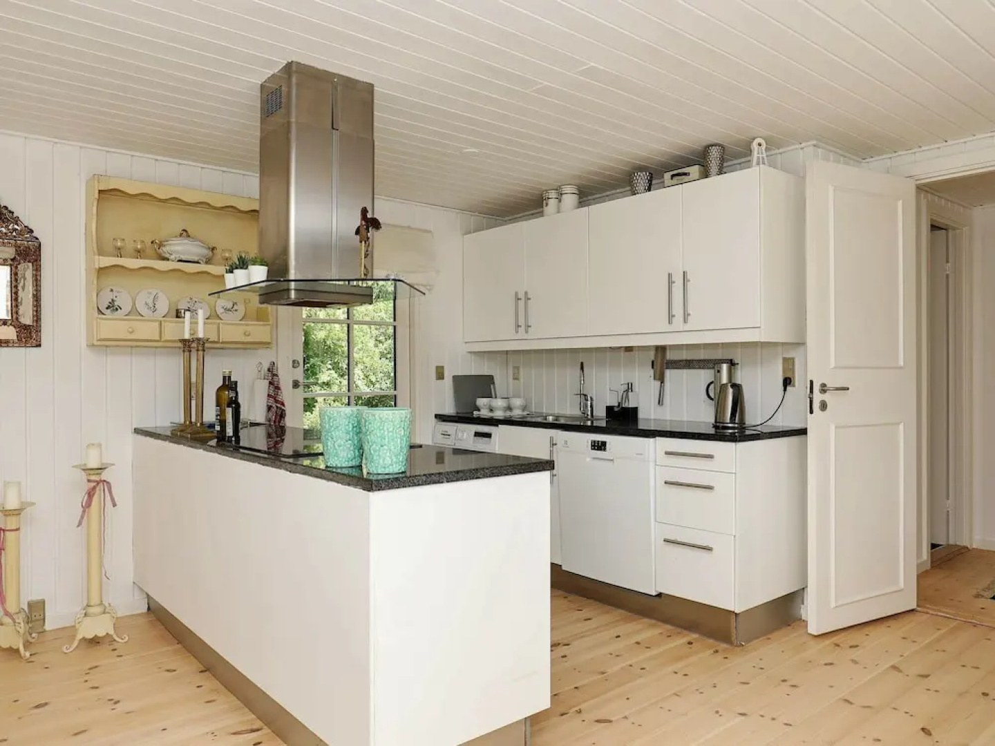 Modern Holiday Home in Hovedstaden With Roofed Terrace