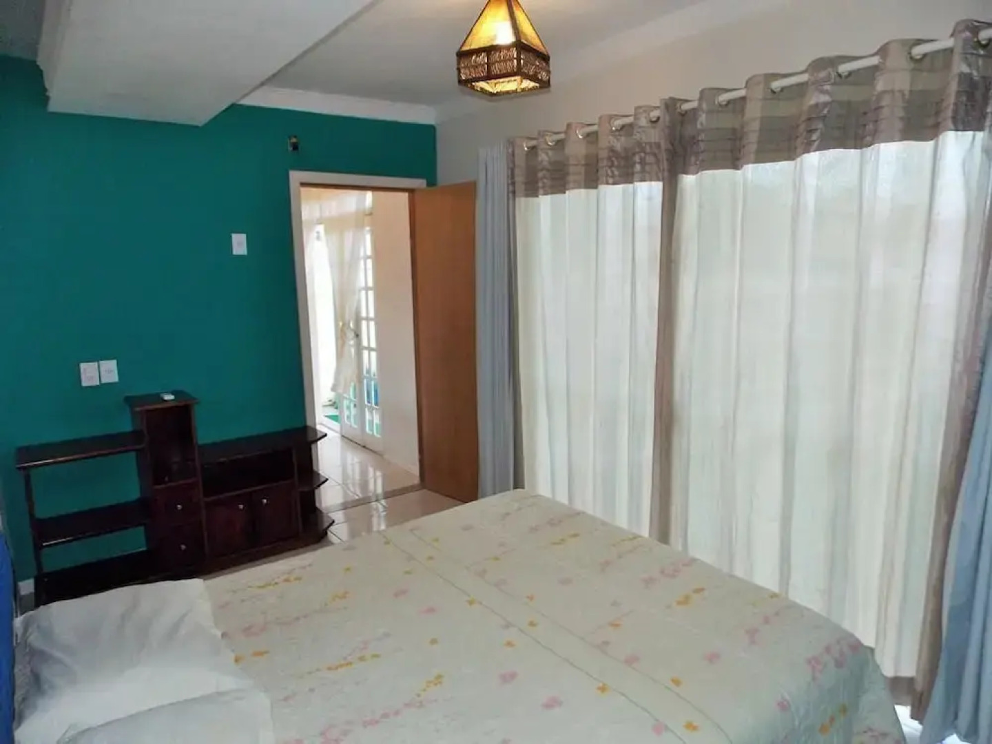 Casa na praia da Pinheira