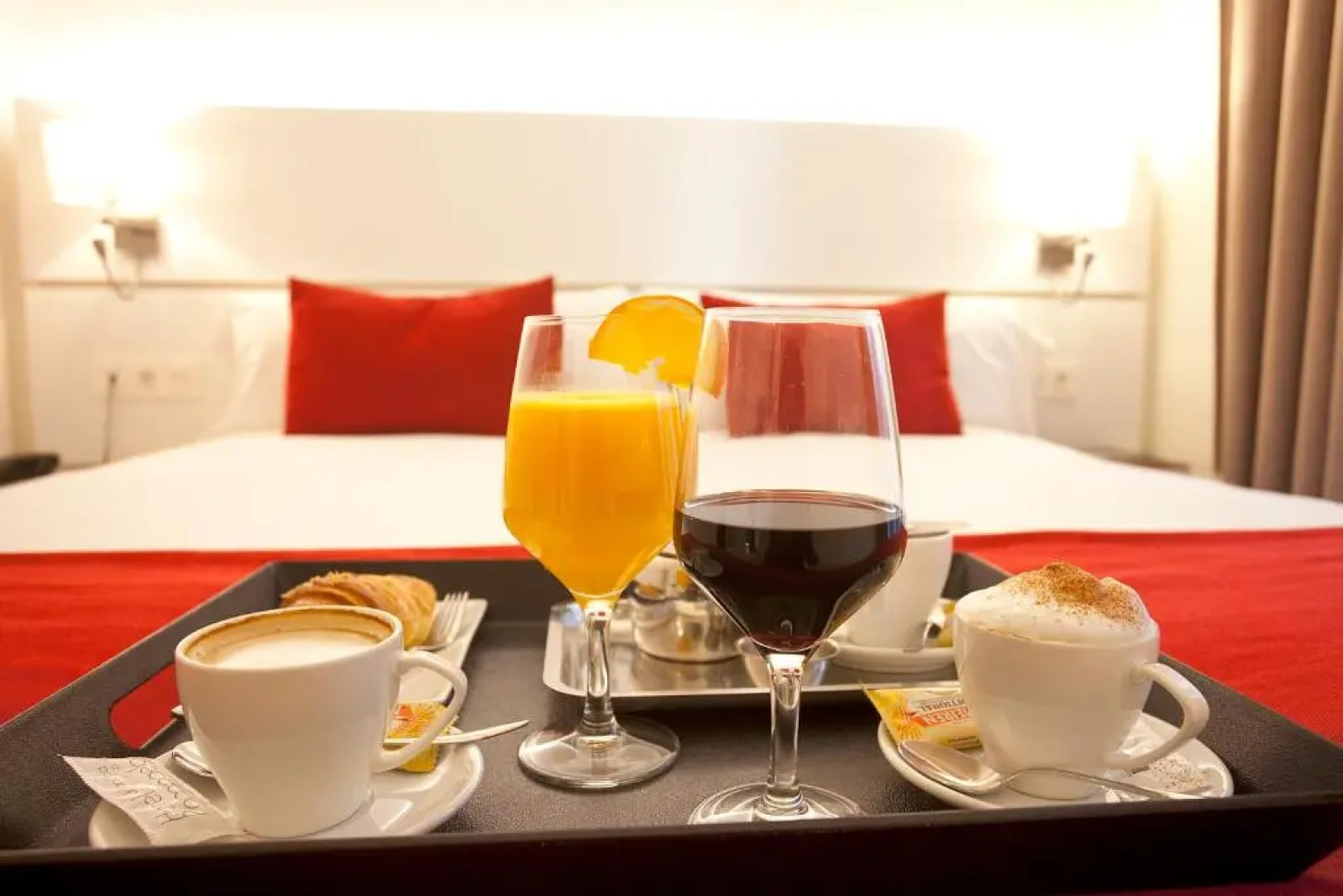 Hotel Pompaelo Plaza del Ayuntamiento & Spa