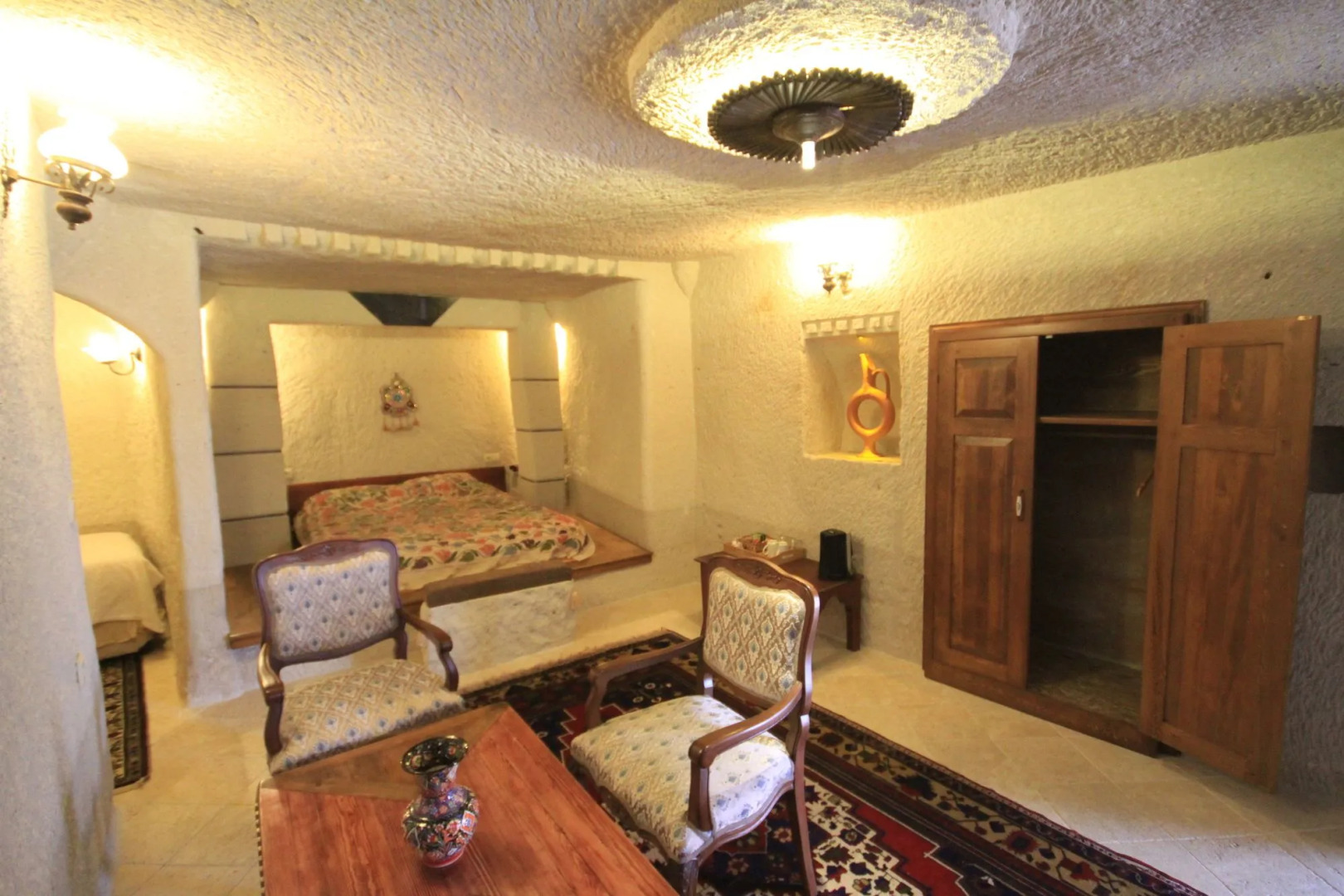 Local Cave House Hotel