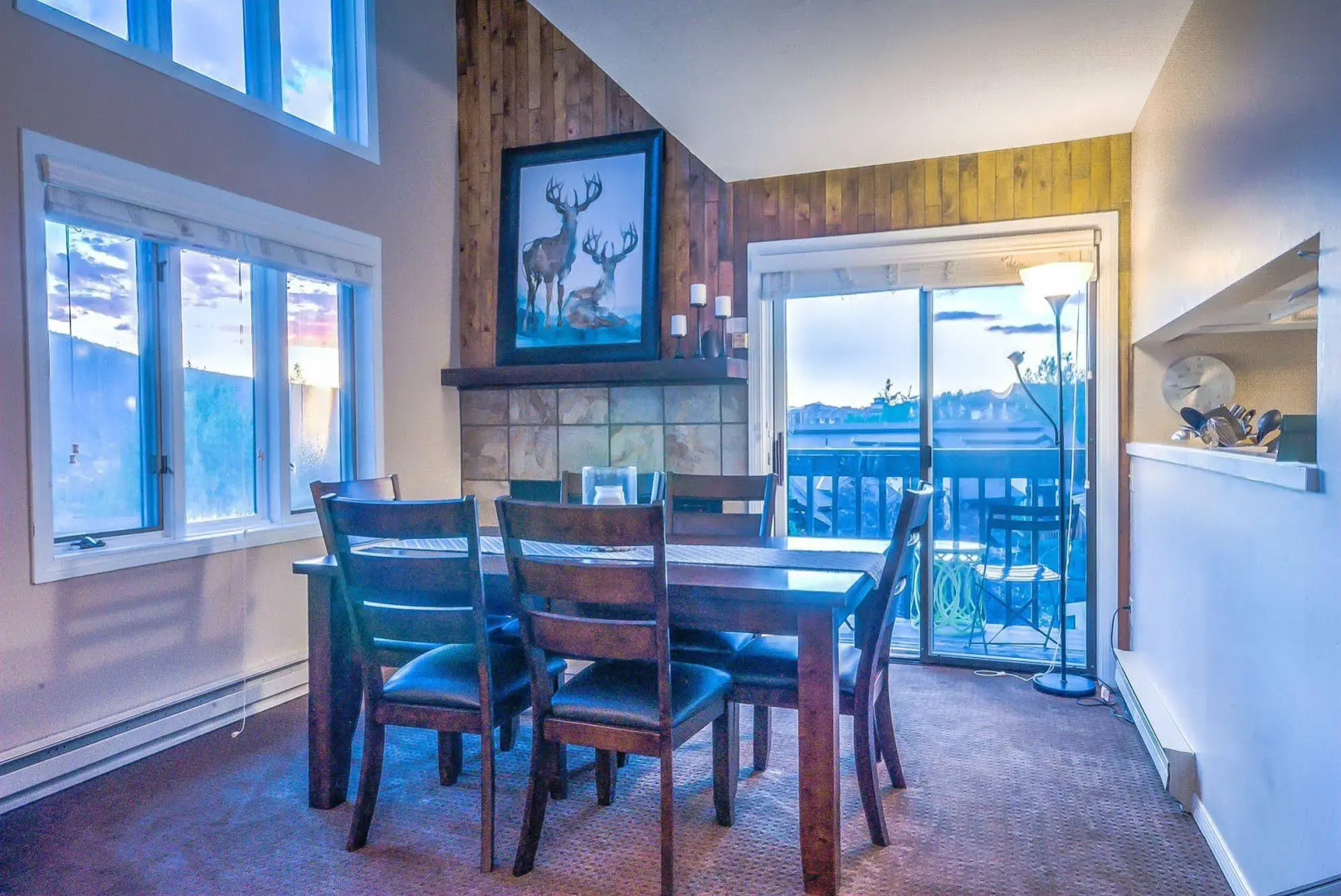 Hillsider by Retreatia