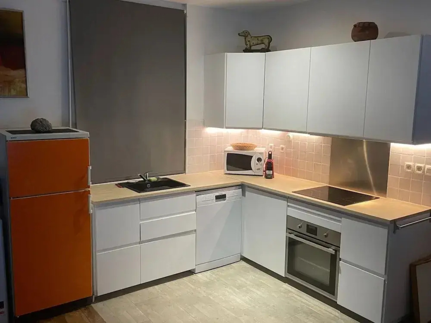 Beautiful Holiday Home With Swimming Pool