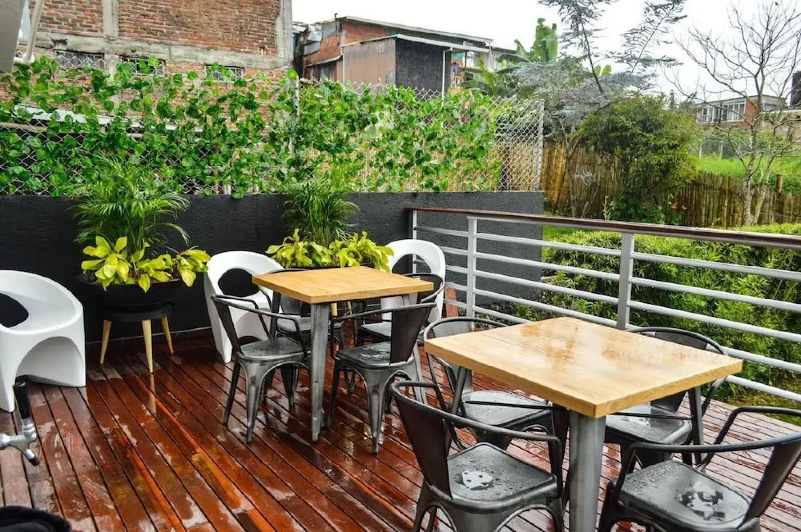 Three House Hostel Boutique